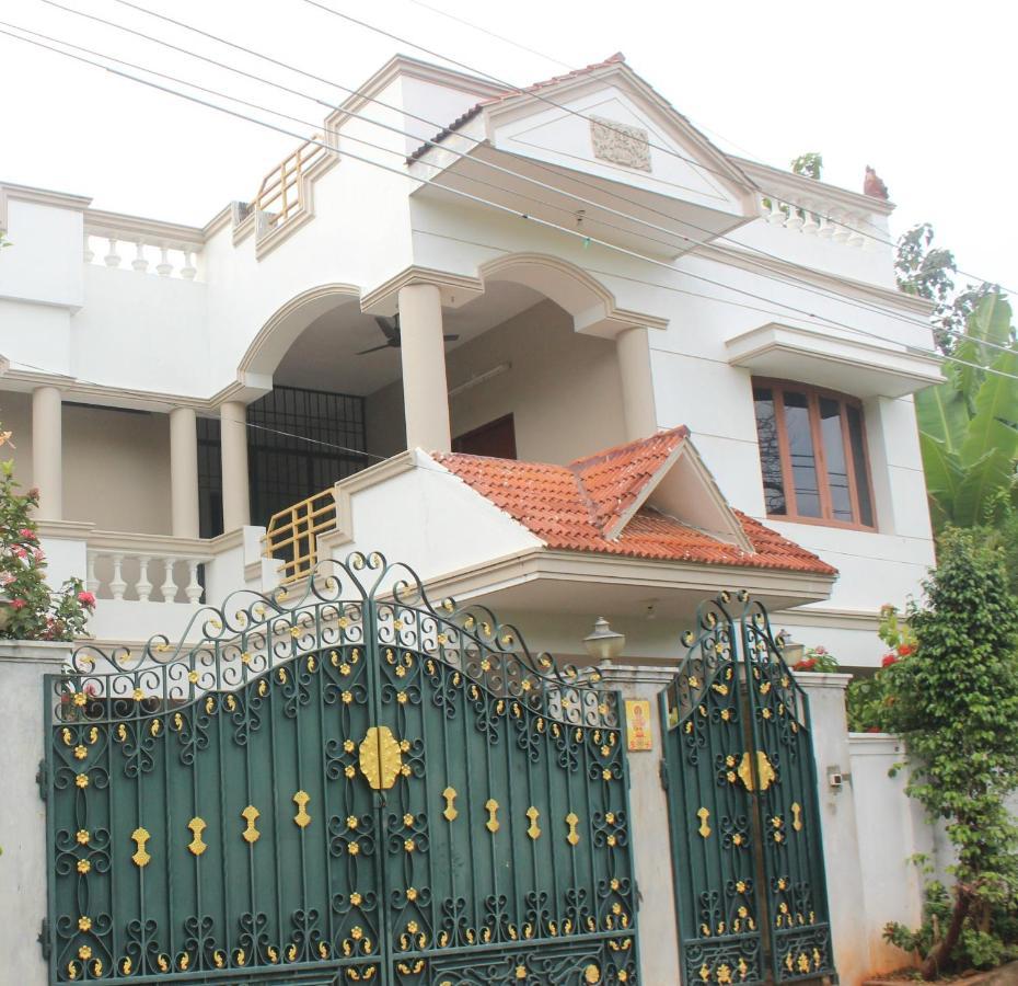 Tulip Villa Пондичерри Экстерьер фото